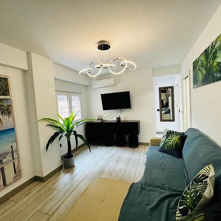 מאלגה Apartamento Fabrynne Beach מראה חיצוני תמונה